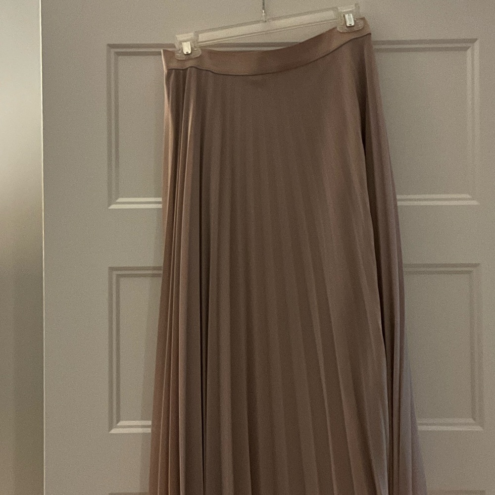 Brown Midi A-Line Pleated Skirt